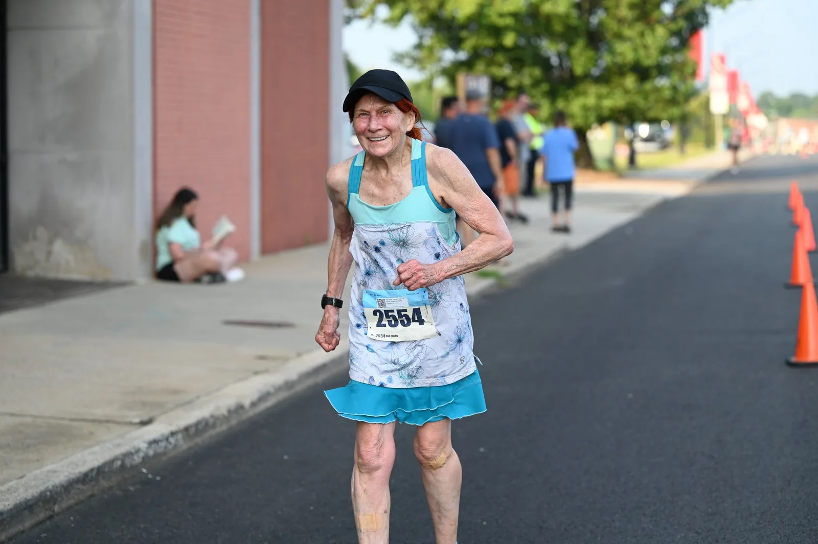 Three Sisters Marathon photo 8